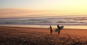 Read more about the article Tendința stilului surf – fără a fi nevoie de placă