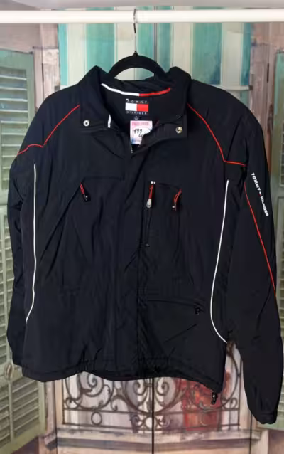 Jachetă Tommy Hilfiger | M